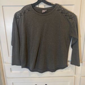 Daisy Fuentes long sleeve shirt.  XL